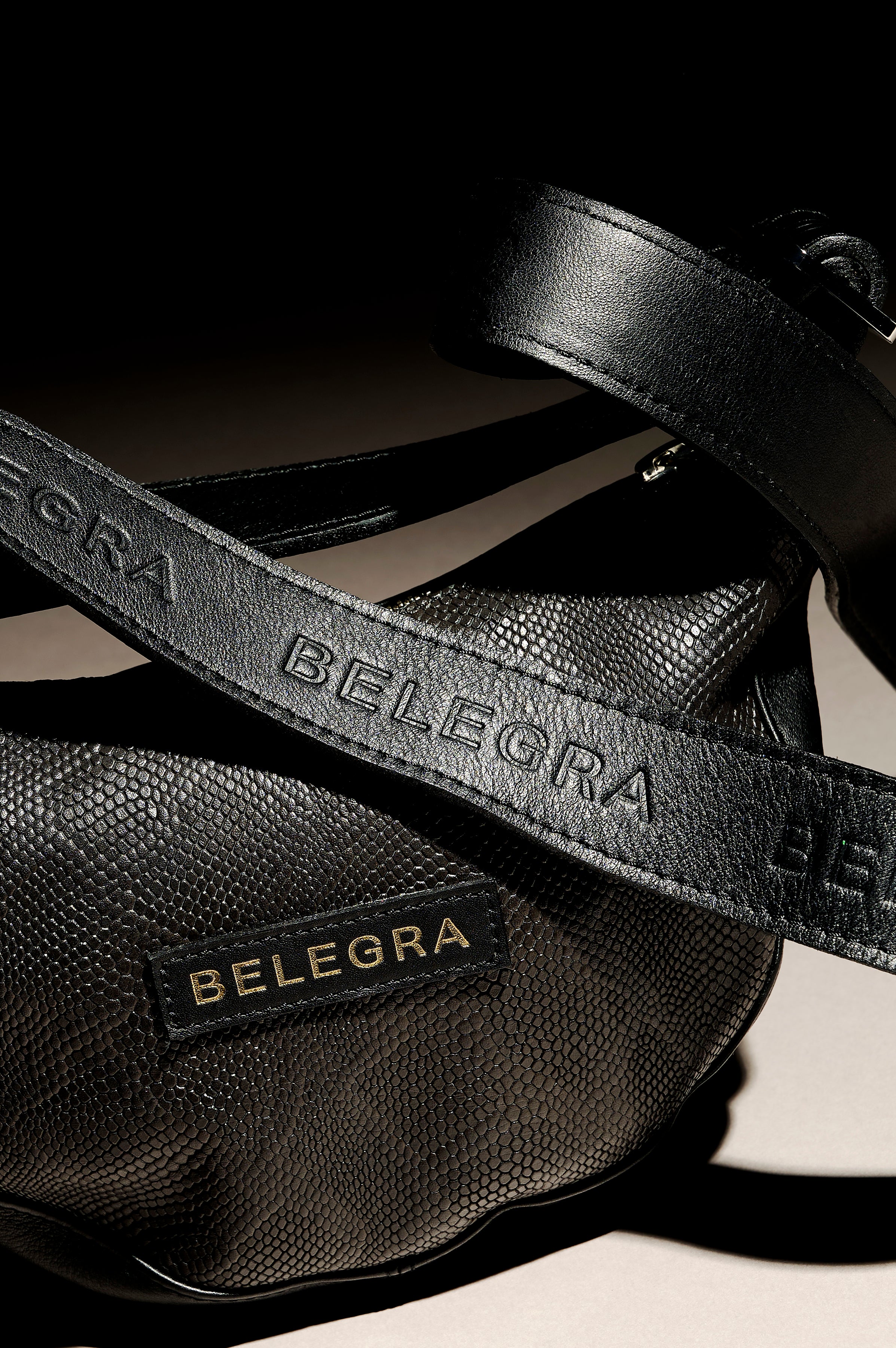 Echo Sling: Black Snake Print