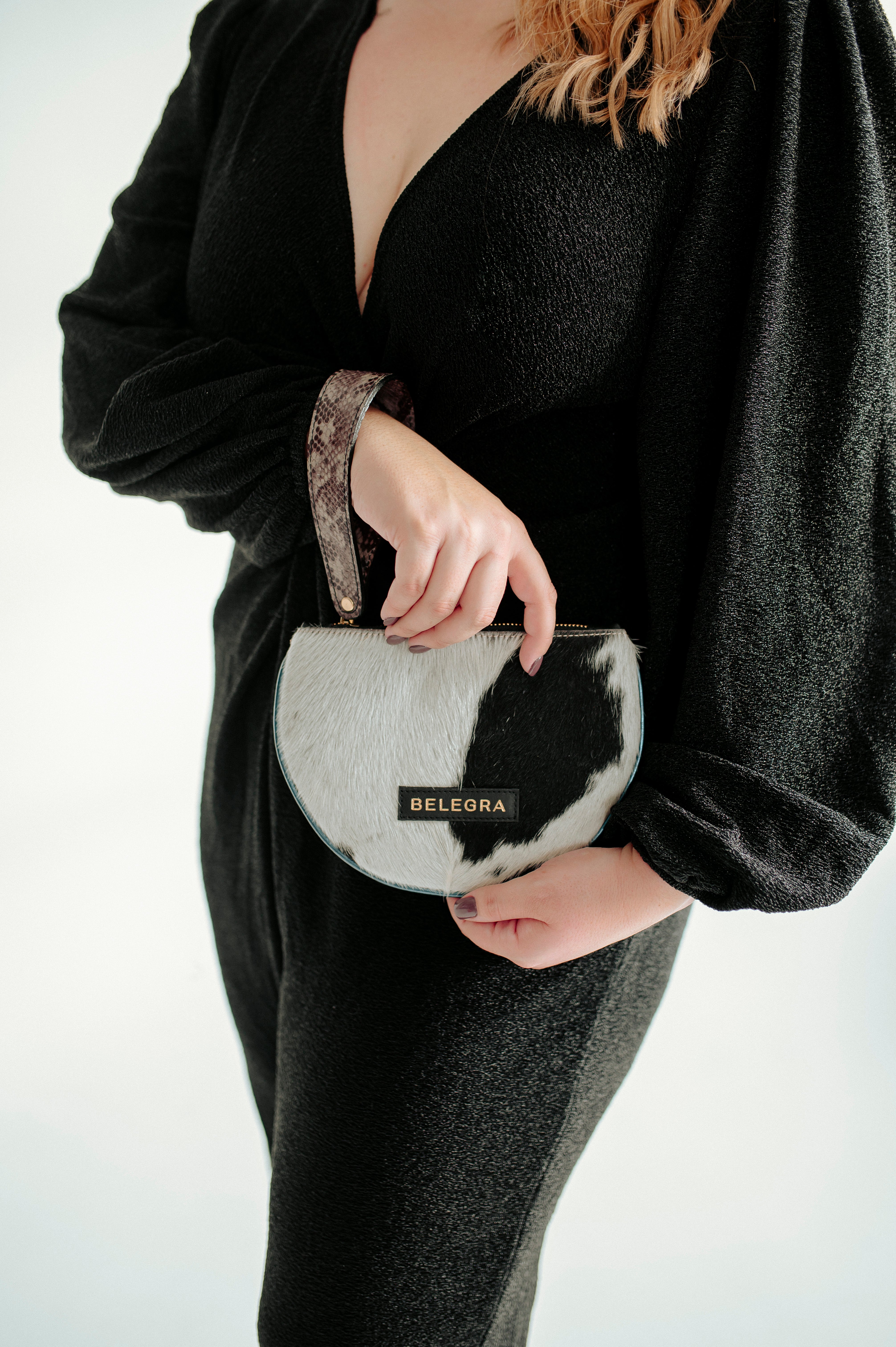 Arc Clutch: Pink zum Selbermalen