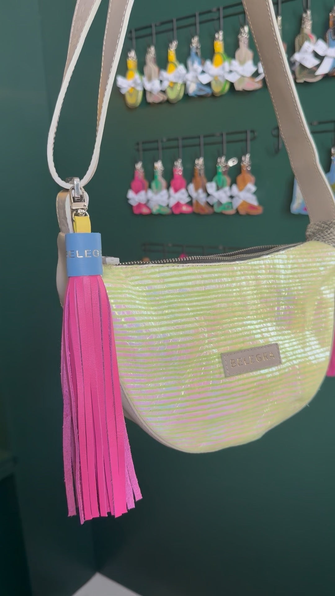 Allo Sling: Pearlescent & Green Stripes