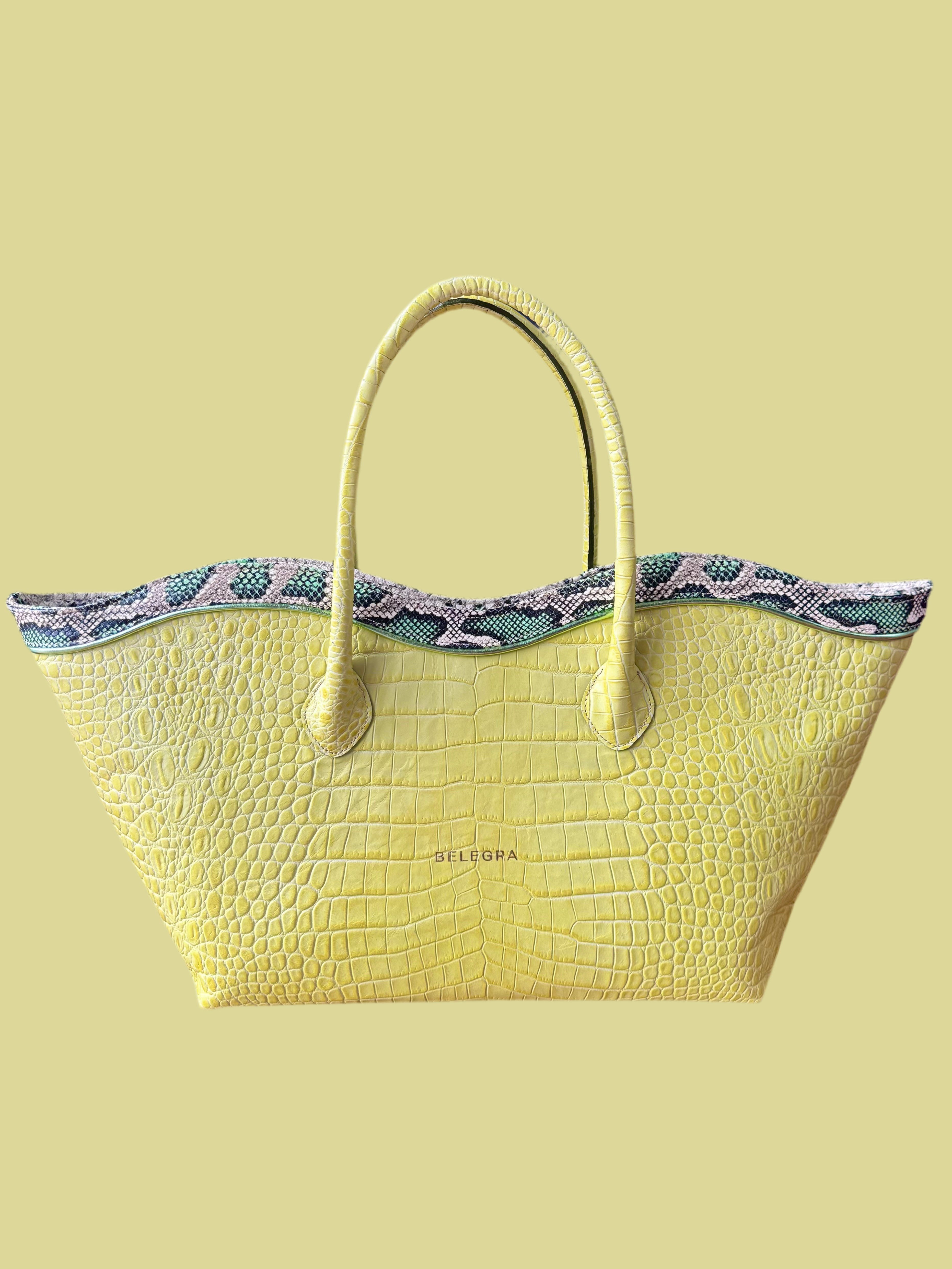 Le Brood Tote: Yellow Croc Print
