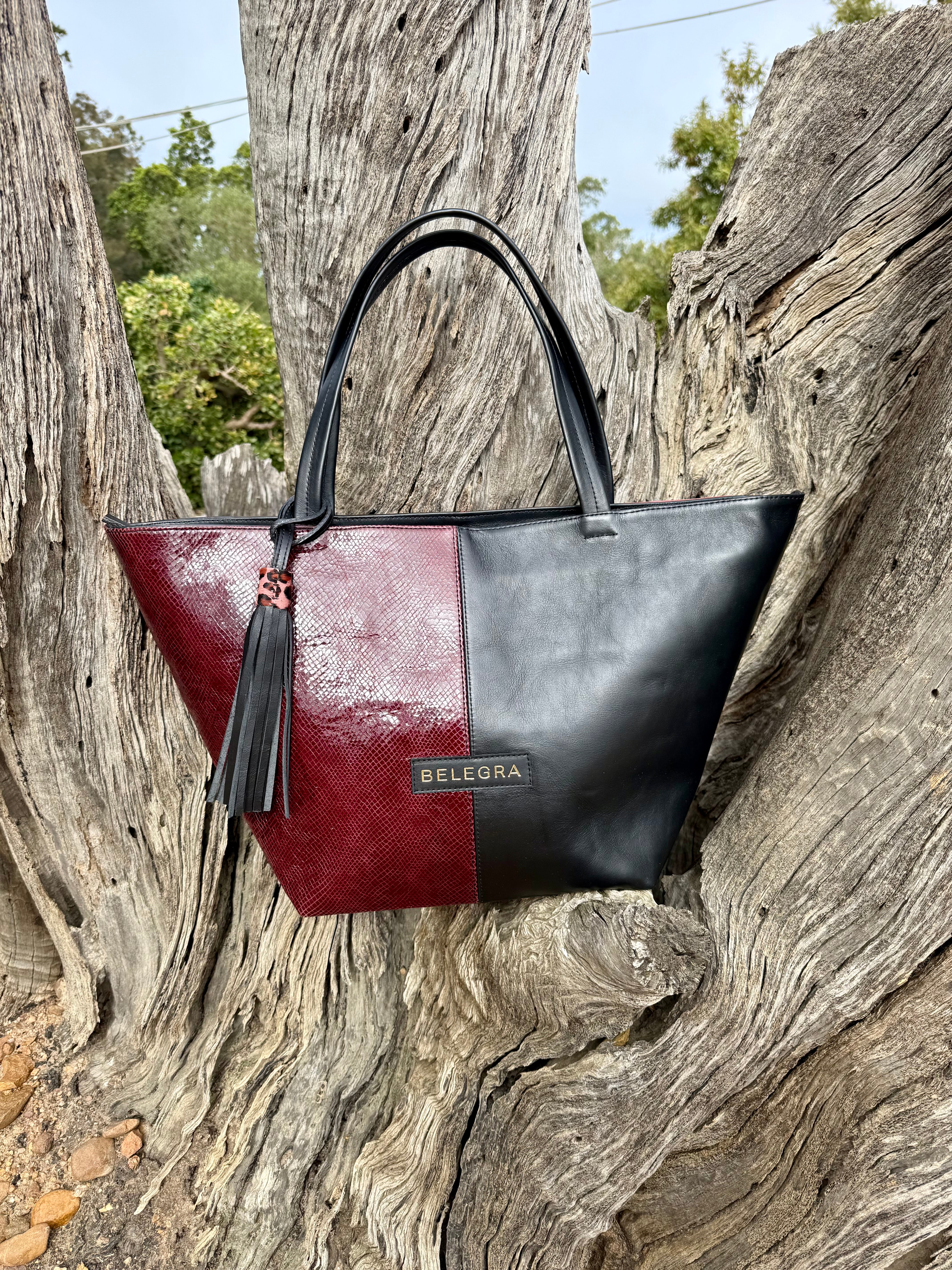 Amara Tote: Black & Deep Red Lizard Print