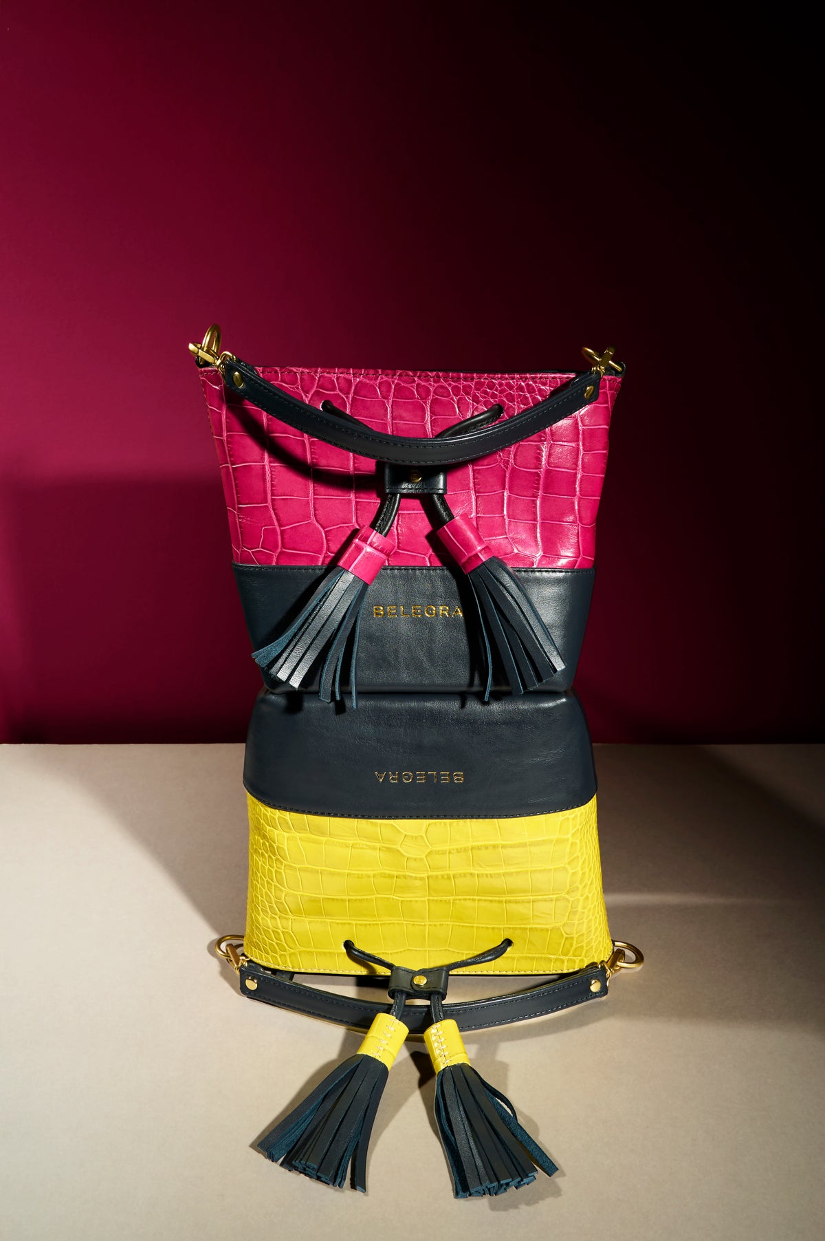 Mara Bucket: Yellow Croc Print & Navy