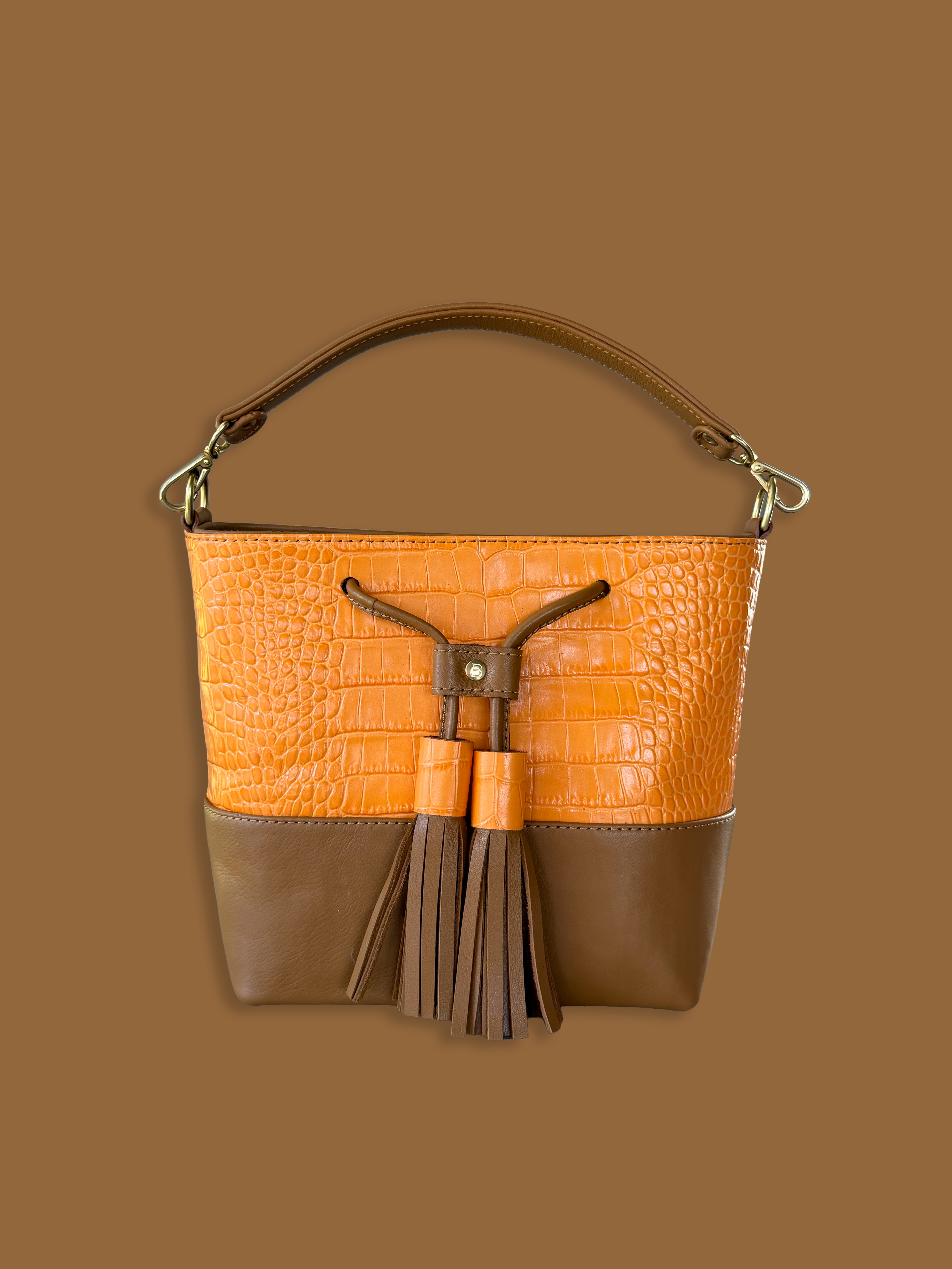 Mara Bucket: Orange Croc Print &amp; Tan